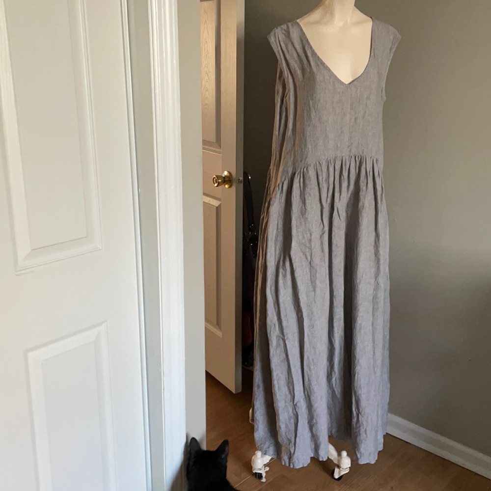 Linen pullover dress. Says size M but it’s large.